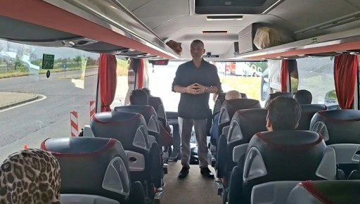 GAZİANTEP JANDARMADAN BAYRAM &Ouml;NCESİ YOLCU OTOB&Uuml;SLERİNE SIKI DENETİM