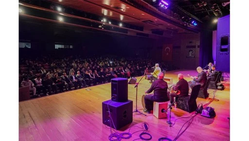 ŞEHİTKAMİL&rsquo;DE 25 ARALIK COŞKUSU KAHRAMANLIK T&Uuml;RK&Uuml;LERİYLE TA&Ccedil;LANDI