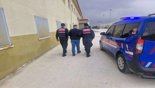 26 YIL KESİNLEŞMİŞ HAPİS CEZASIYLA ARANAN ŞAHIS JASAT&rsquo;TAN KA&Ccedil;AMADI
