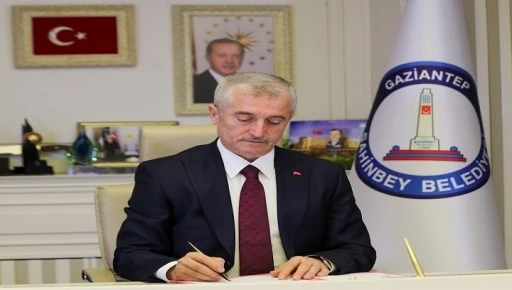 BAŞKAN TAHMAZOĞLU 1 MAYIS EMEK VE DAYANIŞMA G&Uuml;N&Uuml;N&Uuml; KUTLADI