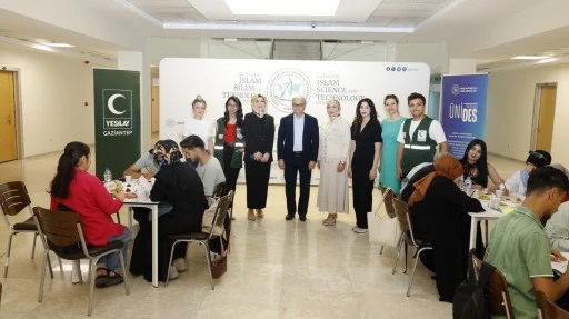 Sağlıklı Tercih Festivali&quot; Gençlere Sağlıklı Yaşamı Aşıladı