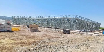 Şahin, Araban'a GASMEK ve Kadın Tekstil Atölyesi sözünü tuttu