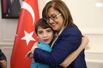 ŞAHİN: “GELECEĞİMİZ SİZLERE EMANETTİR”