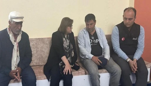 Şahin, kaybolan Onur’un ailesini ziyaret etti