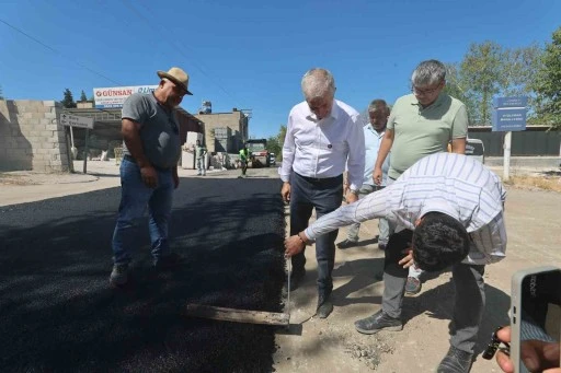 Şahinbey&rsquo;de asfalt &ccedil;alışmaları s&uuml;r&uuml;yor