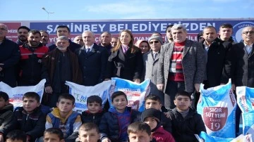 Şahinbey'den hayvan yetiştiricilerine 7 bin ton yem desteği