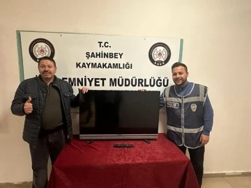 Şehit Aileleri ve Gazileri Derneği'ni soyan şüpheli yakalandı