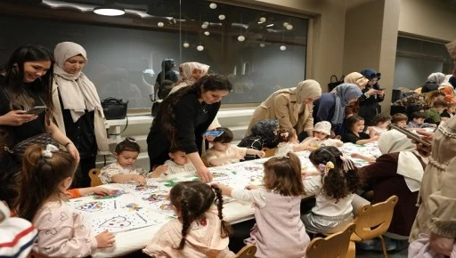 ŞEHİTKAMİL&rsquo;DE ANNELER G&Uuml;N&Uuml;&rsquo;NE &Ouml;ZEL DUYGU DOLU ETKİNLİK