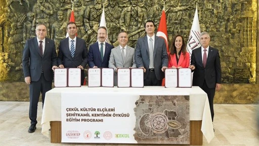 Şehitkamil&rsquo;de &Ouml;ğretmen ve &Ouml;ğrencilere Y&ouml;nelik K&uuml;lt&uuml;rel Eğitim Projesi 
