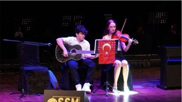 ŞEHİTKAMİL’İN GENÇLERİNDEN KEMAN ŞOVU