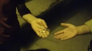 Şüpheli şahsın üzerinden uyuşturucu çıktı