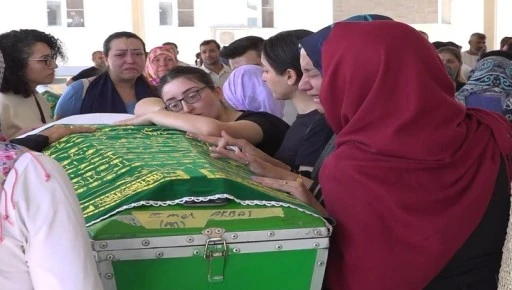 Şüpheli şekilde düşerek hayatını kaybeden hamile kadının ailesi cinayet iddiasında bulundu