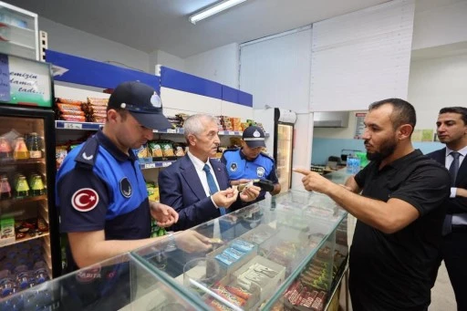 Tahmazoğlu: "&Ccedil;ocuklarımızın sağlığı kırmızı&ccedil;izgimiz"