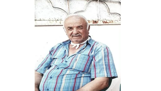 Trakt&ouml;rle tarla s&uuml;rerken kafasını ağa&ccedil; dalına &ccedil;arpıp d&uuml;şen &ccedil;ift&ccedil;i hayatını kaybetti