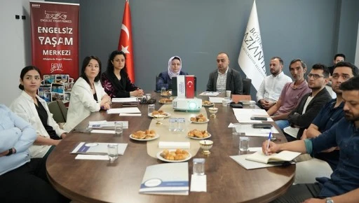 TÜRKİYE’DE BİR İLK: ENGELSİZ YAŞAM MERKEZİ’NDE BİLİM KURULU KURULDU