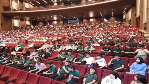 Vakti Kuşanmak&quot; programı gerçekleştirildi