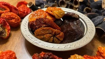  Vejetaryenlerin vazgeçilmez yemeği: Zeytinyağlı kuru dolma