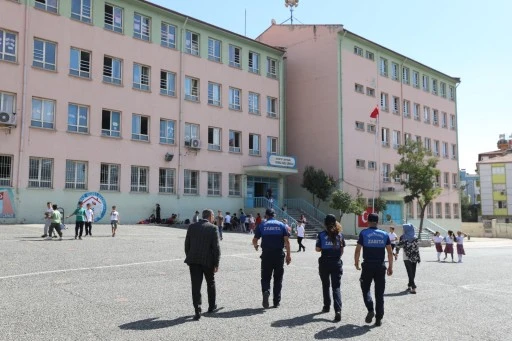  VELİLERDEN UMUT YILMAZ’A TEŞEKKÜR
