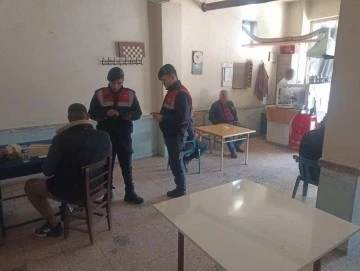 Yılbaşı öncesi yapılan şok uygulamada aranan 82 şahıs yakalandı