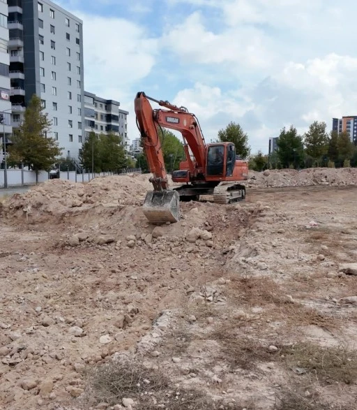 Yılmaz&rsquo;dan hayırseverlere teşekk&uuml;r