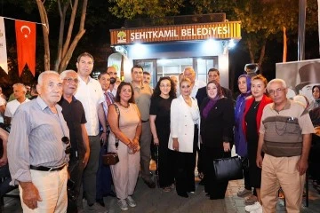 Yılmaz, ilk çay bahçesini hizmete açtı