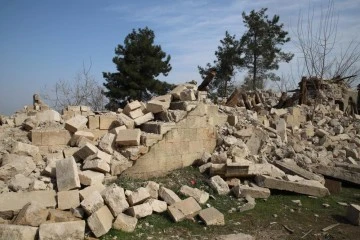 Zerda dizisinin çekildiği konak depremde yerle bir oldu